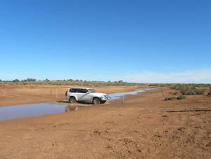 Crossing Moranana Inlet on way to Lake Torrens National Park. JCD photo