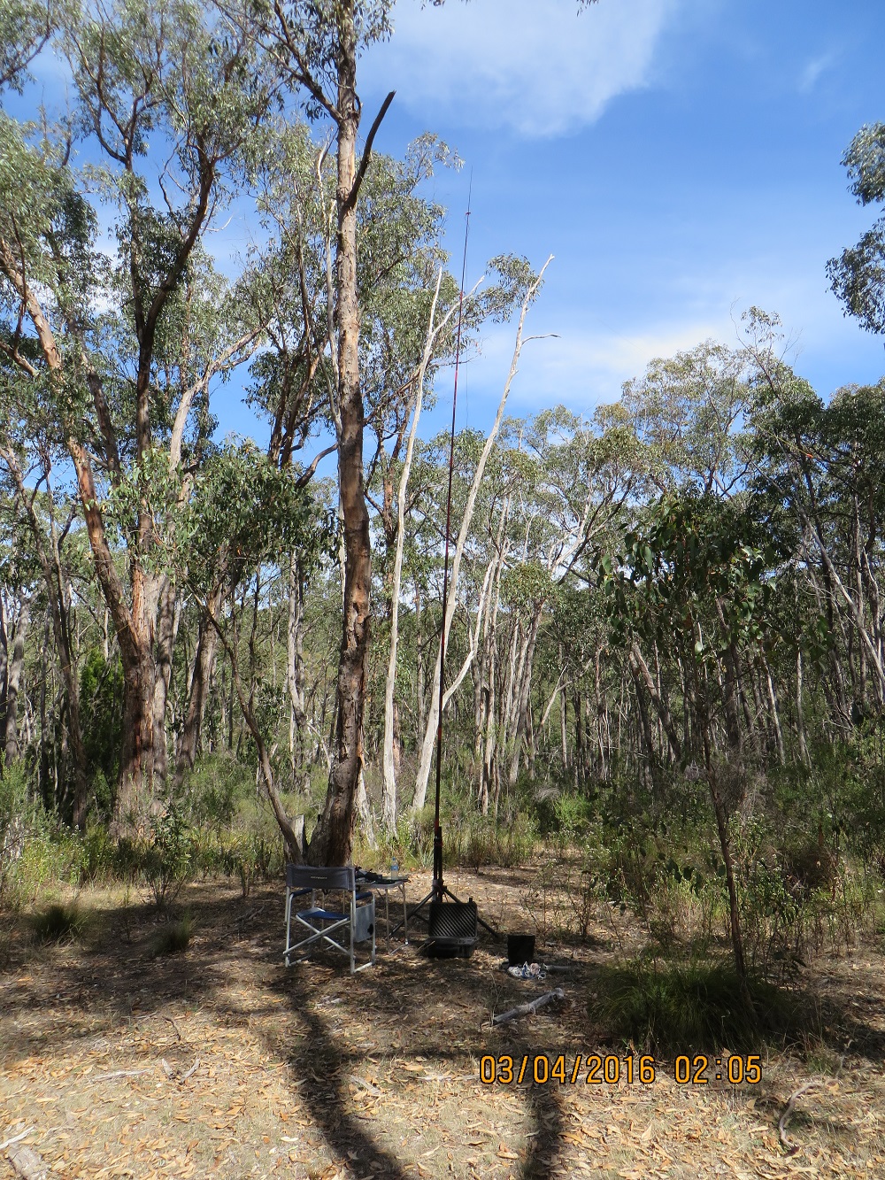 My station & ten metre squid pole mounted on tripod