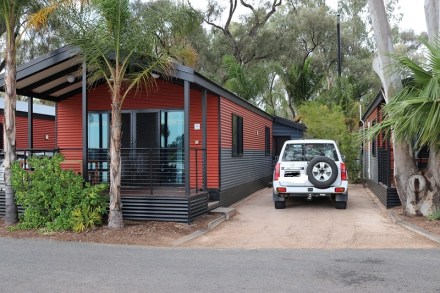Cabin at Renmark 2